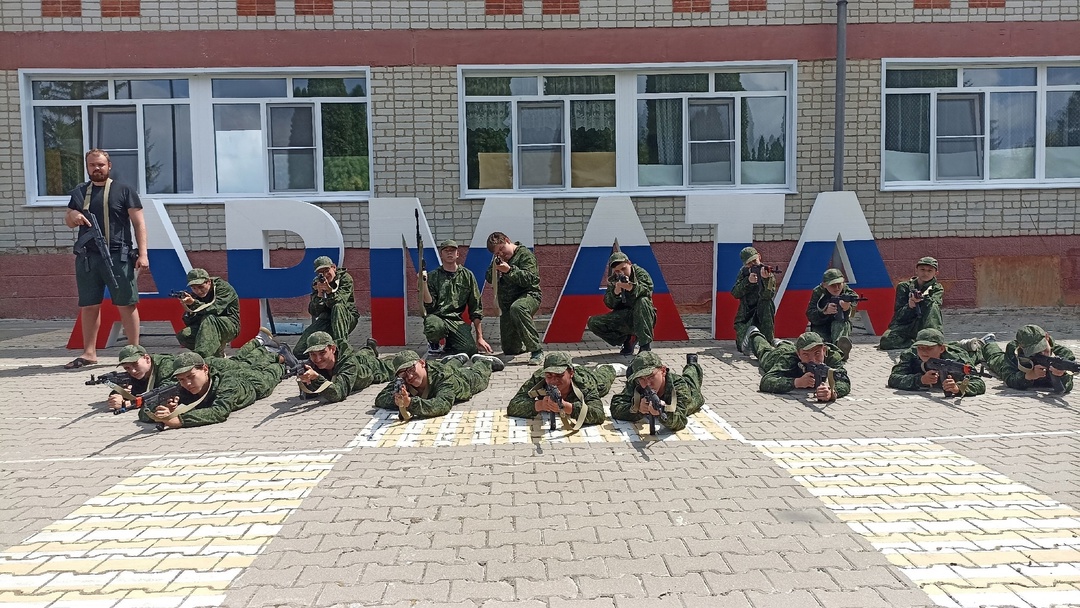 Состоялось торжественное закрытие смены военно-исторических сборов «Армата».