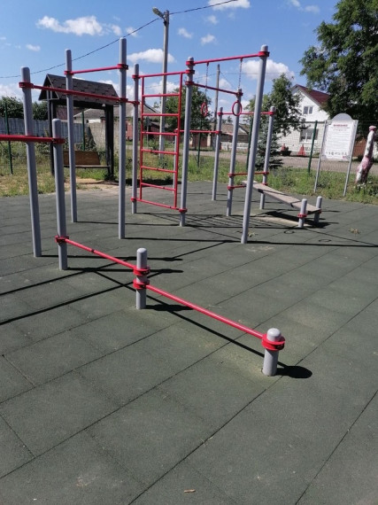 В рамках акции «Безопасность детства», социальный педагог со своей группой провела очередной рейд по обеспечению безопасности детей в селе..